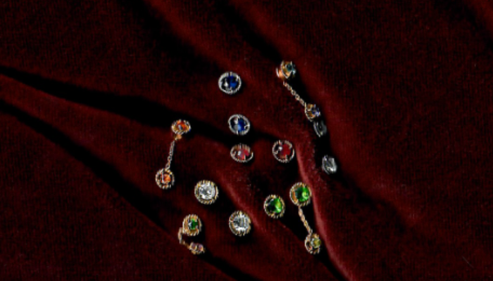 How to Clean Artificial Silver Jewellery
