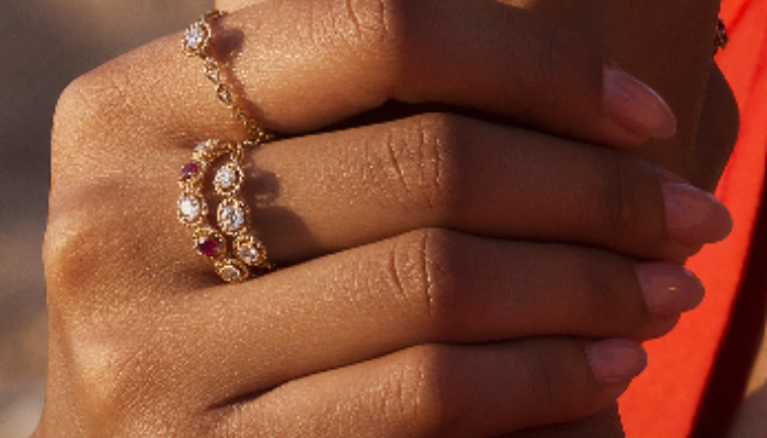 How to Wear Engagement Ring and Wedding Band