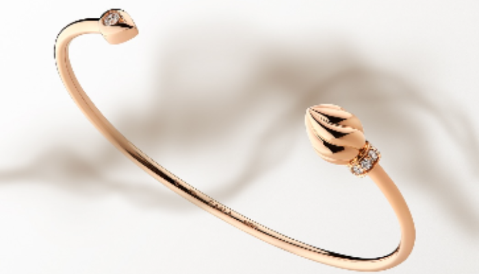 Stackable Bracelets Popular in Gulf Fashion