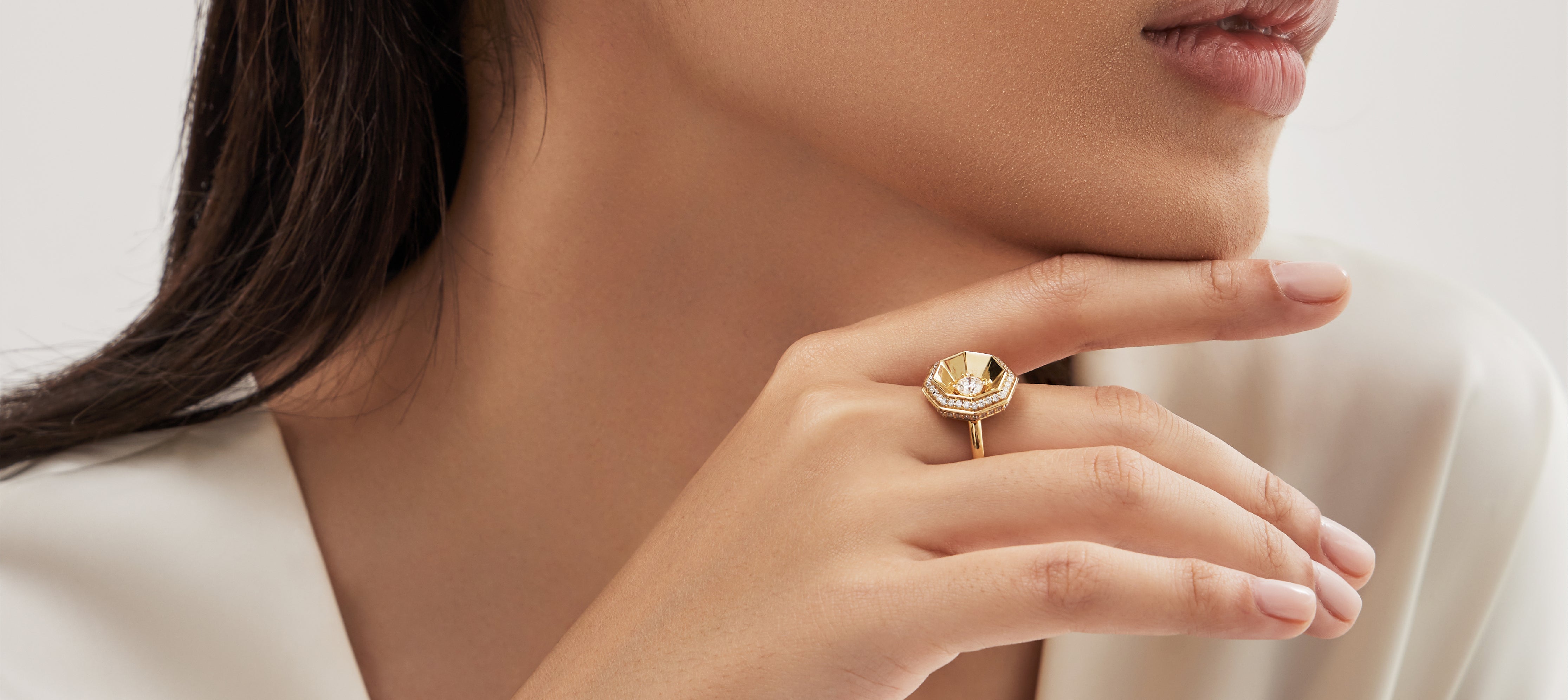 Buy Damas White OneSixEight Diamond Rings in 18kt White Gold for Women in  UAE | Ounass